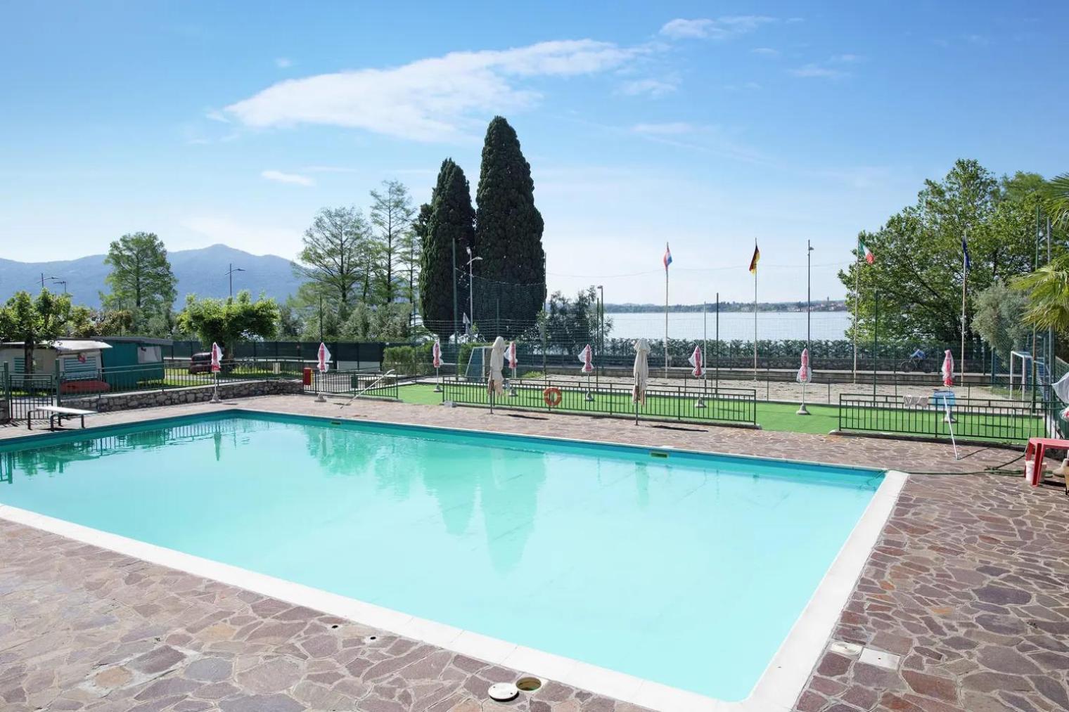 Camping Eurovil Predore Luaran gambar